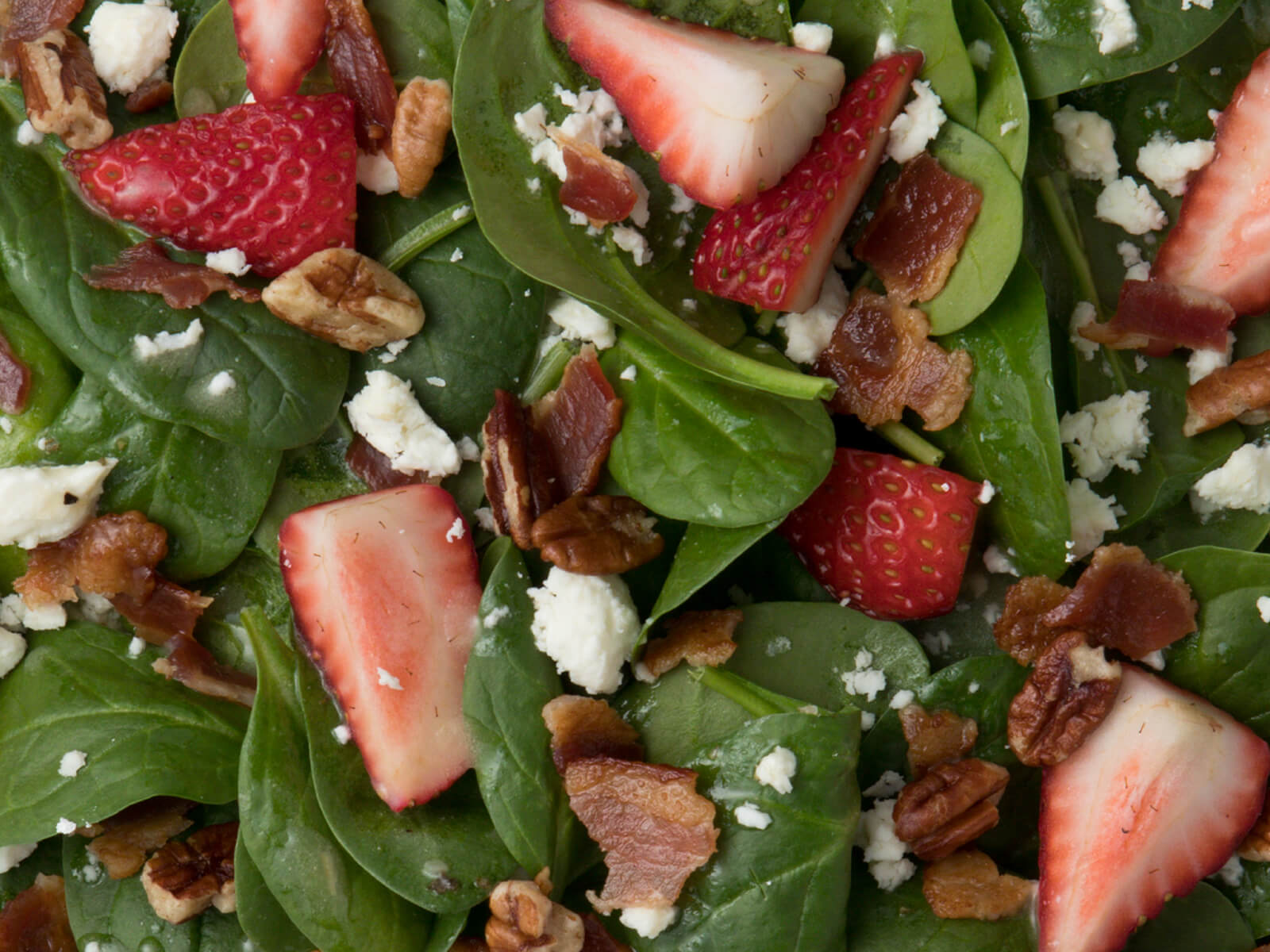 Seasonal Spinach Salade